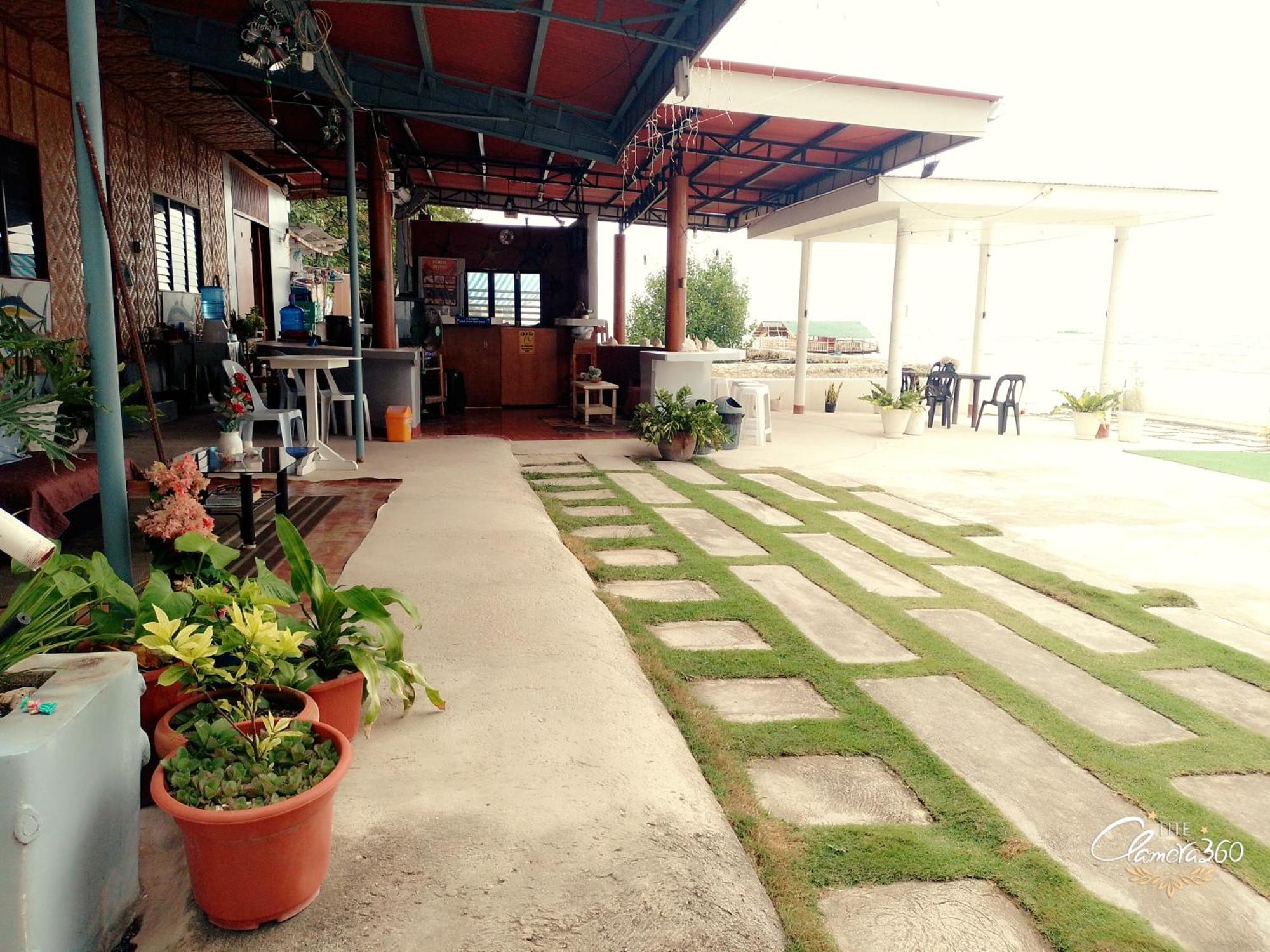 Angler'S Hub & Resort Oslob Exterior photo